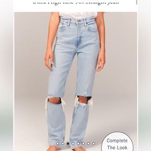 Abercrombie Ultra High Rise 90s Straight Jean